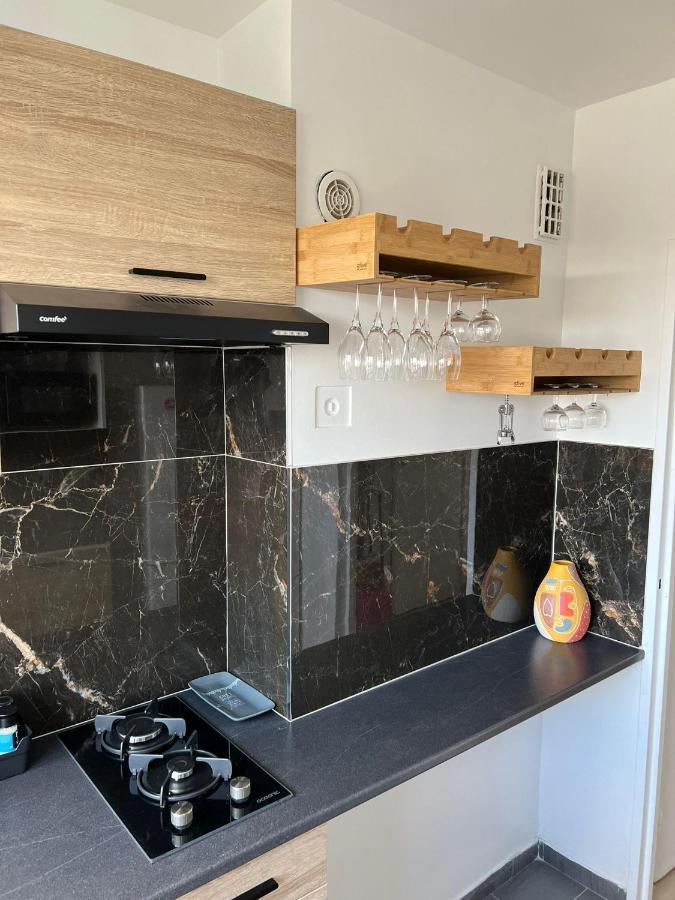 Appartement Cosy Les Pavillons-sous-Bois Luaran gambar